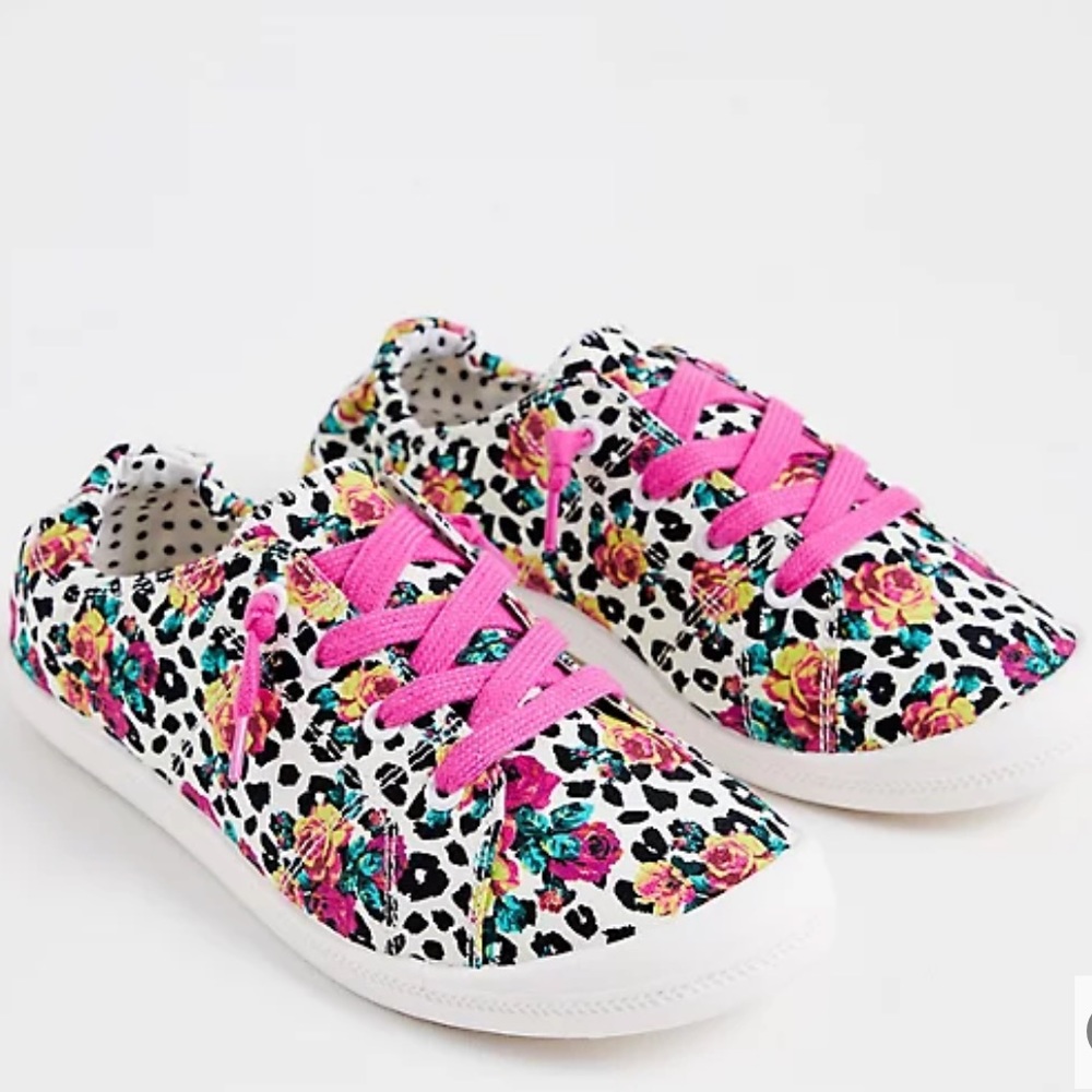 NWT Torrid Betsey Johnson Leopard Floral Sneakers
